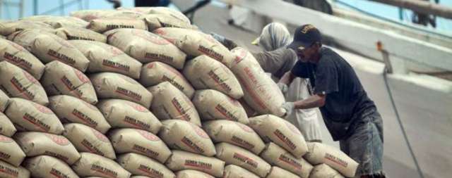 Keputusan BlackRock di Saham Semen INTP & SMGR
