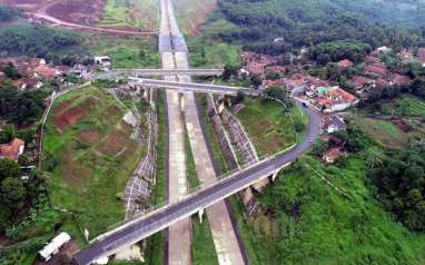 PUPR: Jalan Tol Cisumdawu dan Japek II Selatan Dibuka H-10 Lebaran