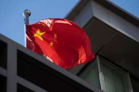 5 Berita Populer: China Kirim Bantuan ke Rusia dan Jalan Terjal Saham ADRO