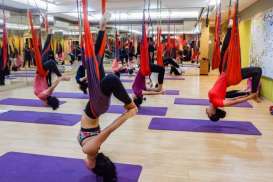 Menjajal Power Swing Yoga di Grand Candi Hotel Semarang