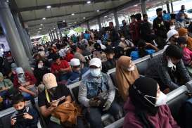 10.156 Orang Cirebon Banjiri Jakarta dengan Kereta Api H+3 Lebaran