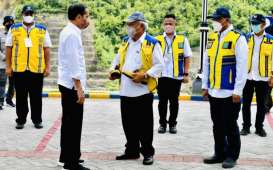 Presiden Jokowi Cek Langsung Kondisi Jalan Rusak di Lampung Hari Ini