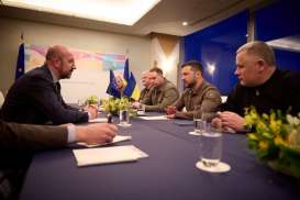 Datang ke KTT G7 Hiroshima, Presiden Ukraina Lobi Pengiriman Jet Tempur F-16