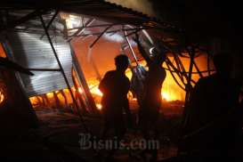 BRI Insurance Bayarkan Klaim Rp505 Juta Bagi Korban Kebakaran Pasar Sentral Makassar