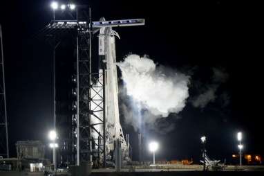 SpaceX Elon Musk Berhasil Luncurkan Banyak Satelit, Satria-1 Termasuk?