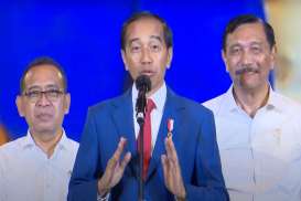 Kisah Luhut Ditegur Jokowi Karena Tak Pakai Sepatu Buatan Dalam Negeri