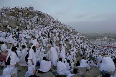 Potret Jutaan Jamaah Haji Wukuf di Arafah, Sempat Sunyi saat Pandemi