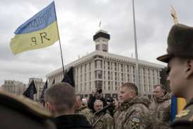 Tiga Karyawan Pusat Rekrutmen Wajib Militer Ukraina Didakwa Memalsukan Dokumen