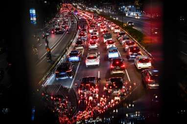 Jakarta Masih Macet meski ASN WFH, Heru Budi: Jangan Salahkan Pemprov DKI