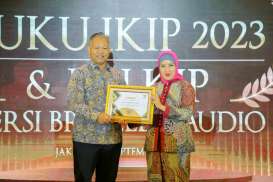 Sediakan Layanan Ramah Disabilitas, KAI Raih Penghargaan dari Komisi Informasi Pusat