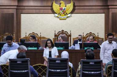 Saksi Sebut Terdakwa BTS Punya Grup Judi, Bayar Pakai Uang Korupsi?