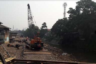 Antisipasi Banjir Jakarta, Pemprov DKI Keruk Kali Hingga Akhir Januari 2024
