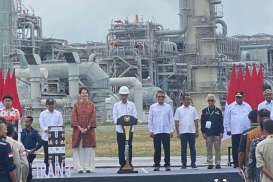 Jokowi Groundbreaking 3 Proyek Migas di Papua Barat, Ini Perinciannya