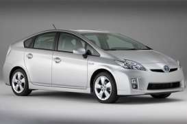 Toyota Sebut Insentif Mobil Hybrid Masih Diperlukan
