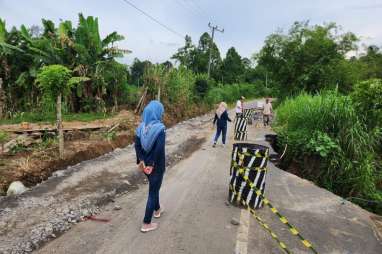 Jalan OKU Selatan Rusak Digerus Longsor, Begini Respon Pemprov Sumsel