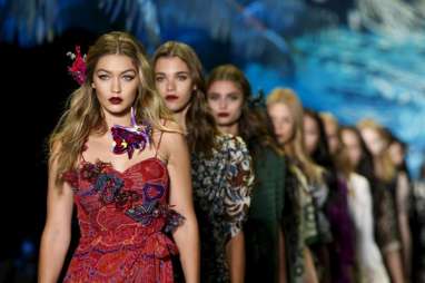 Lima Perancang Busana Indonesia Siap Mejeng di New York Fashion Week