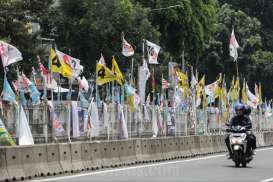 Pemkot-Bawaslu Kota Malang tertibkan APK pada Masa Tenang Pemilu