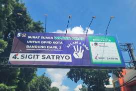 Halo Bawaslu, Billboard Caleg di Buah Batu Bandung Masih Belum Ditertibkan