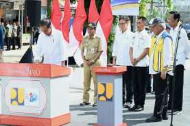 Gelontorkan Rp699 Miliar, Jokowi Resmikan Perbaikan 27 Ruas Jalan di Sulawesi Selatan