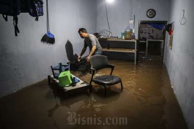 Kerugian Banjir Pesisir Selatan Sumbar Capai Rp1 Triliun