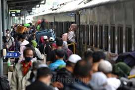 Penumpang Kereta Jarak Jauh Tembus 848.344, Melebihi Ketersediaan Kursi