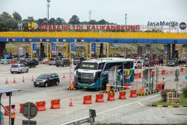 16.000 Kendaraan Kurang Saldo e-Toll di GT Kalikangkung saat Mudik Lebaran