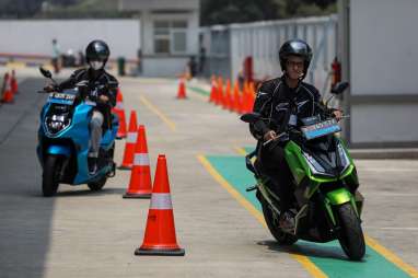 Daftar Harga Motor Listrik Subsidi Terbaru 2024 dan Cara Belinya