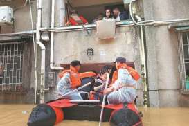 China Dilanda Banjir Bandang, 110.000 Warga Terpaksa Dievakuasi