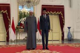 Jokowi Terima Grand Syekh Al-Azhar di Istana Merdeka