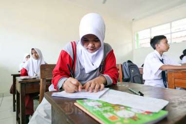 27 SMP di Kabupaten Cirebon Kekurangan Siswa