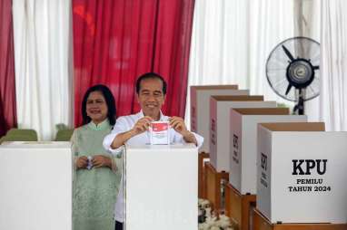 Indeks Demokrasi Jeblok, Jokowi Bela Diri Selalu Dimaki dan Kena Bully