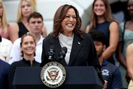 Survei Pilpres AS: Kamala Harris Unggul Tipis dari Donald Trump