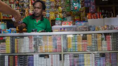 Teka-teki Penyesuaian Tarif Cukai Rokok, GGRM dan HMSP Buy or Bye