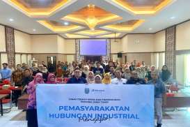 Edukasi Hubungan Industrial, PDS dan Disnaker Jatim Latih SMK