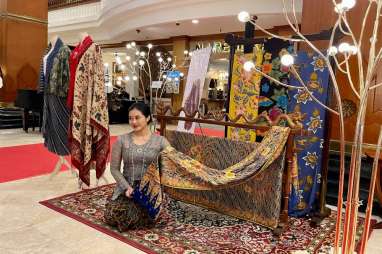 The Sunan Hotel Solo Gelar Sunan Membatik Bersama Batik Danar Hadi