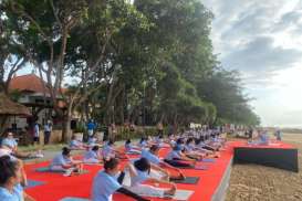 Festival Yoga di Sanur Ramai Diikuti Peserta