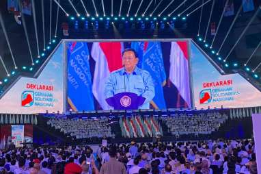 APBN Biayai Makan Bergizi Gratis, Prabowo Ajak Pengusaha Sumbang Seragam Sekolah