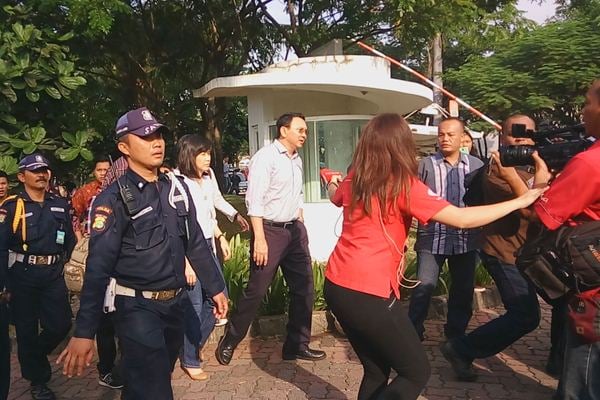 Ahok dan Keluarga Tiba di TPS