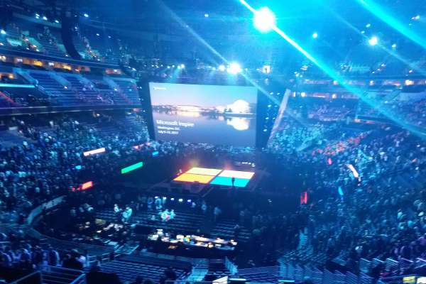 Nadella Tutup Keynote Speak dengan Project Premonition