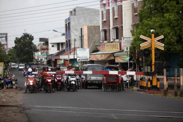 KNKT: Operasional Penjagaan Perlintasan Masih Berantakan