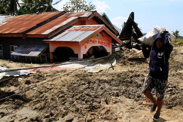 Permukiman Warga Tenggelam oleh Lumpur