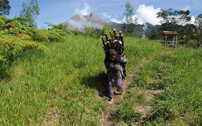 BPPTKG Menyatakan Laju Deformasi Gunung Merapi Dari EDM Babadan Sebesar ...