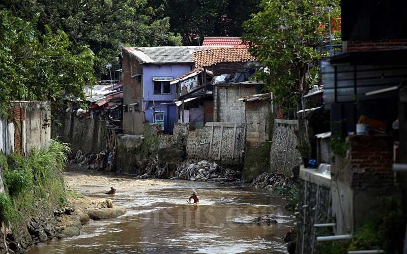 Pemkot Bandung Akan Lakukan Penertiban Bangunan Di Bantaran Aliran Sungai