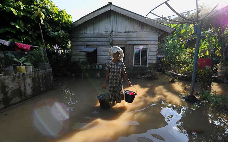 Banjir Di Jambi Mulai Berangsur Surut, Warga Mulai Kembali Beraktivitas