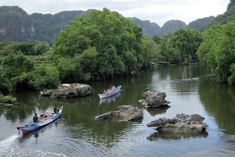 Keindahan Desa Wisata Rammang-Rammang