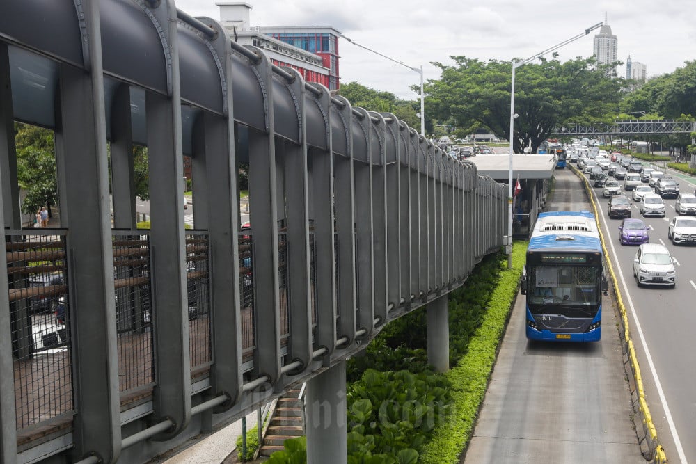 Jumlah Penumpang Trasnjakarta Meningkat 3,9 Persen