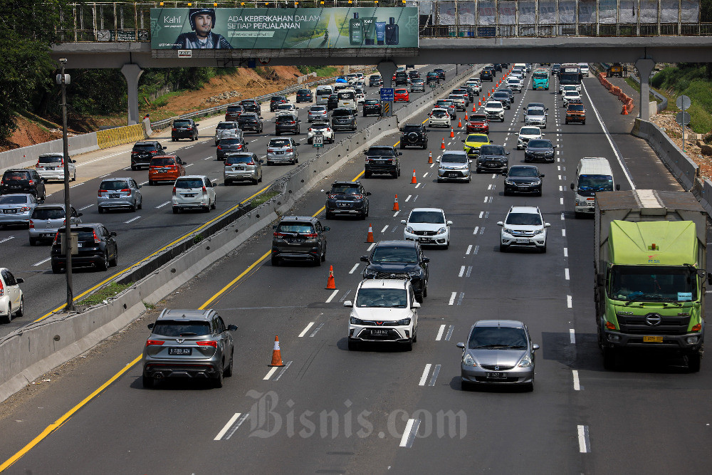 Contraflow Di Jalan Tol Jakarta-Cikampek Kembali Diterapkan Dari KM 72 ...