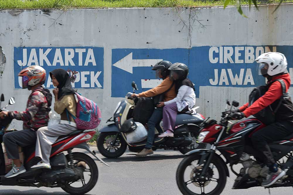 Simpang Jomin Terpantau Ramai Lancar Saat Arus Balik Lebaran