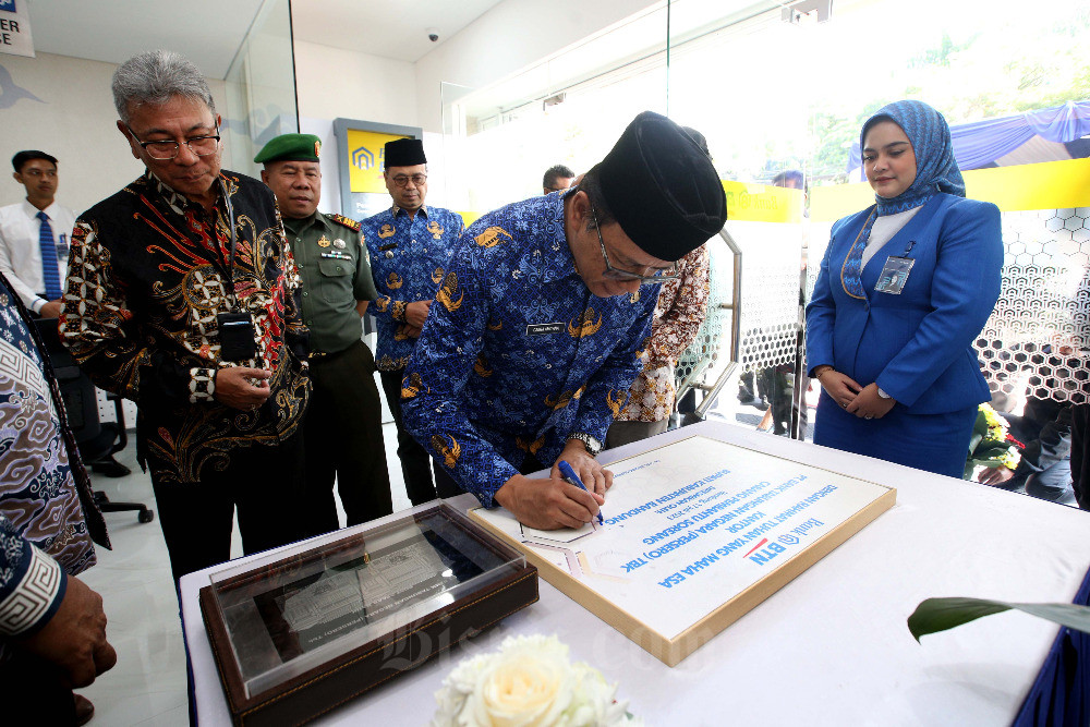 Bank Btn Resmikan Kantor Cabang Pembantu Di Soreang Kabupaten Bandung