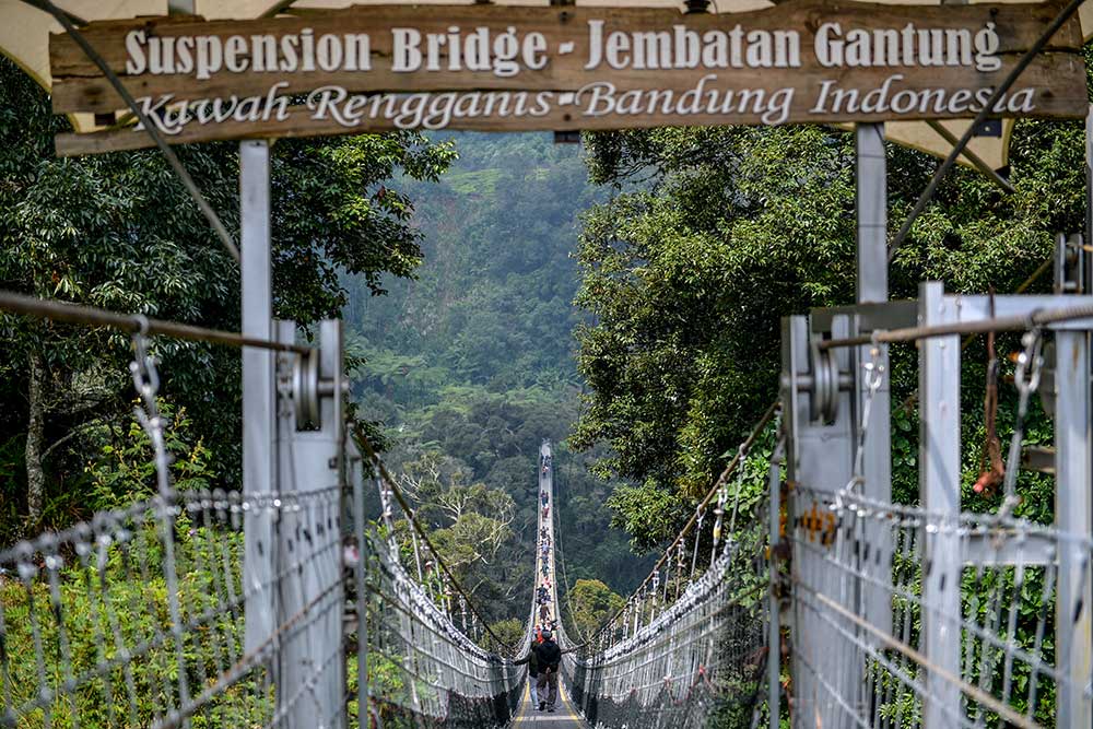 Jembatan Gantung Rengganis Di Bandung Menjadi Jembatan Terpanjang Di Asia Tenggara 